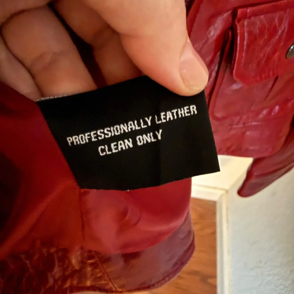 Women's Vintage Guess Los Angeles Maroon Red Leather Jacket Multi Pockets Large - Picture 8 of 15